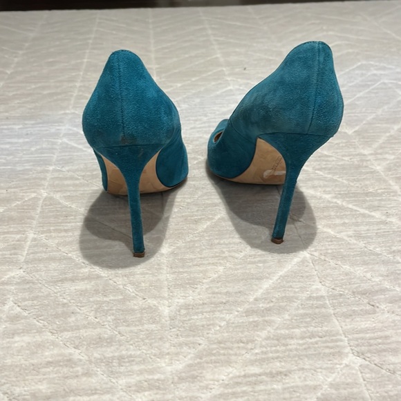 Manolo Blahnik Pumps - Picture 3 of 6